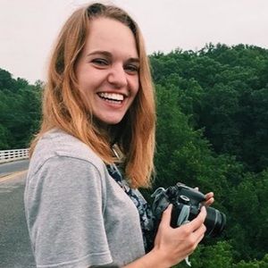 Meet your Posher, Emma-claire